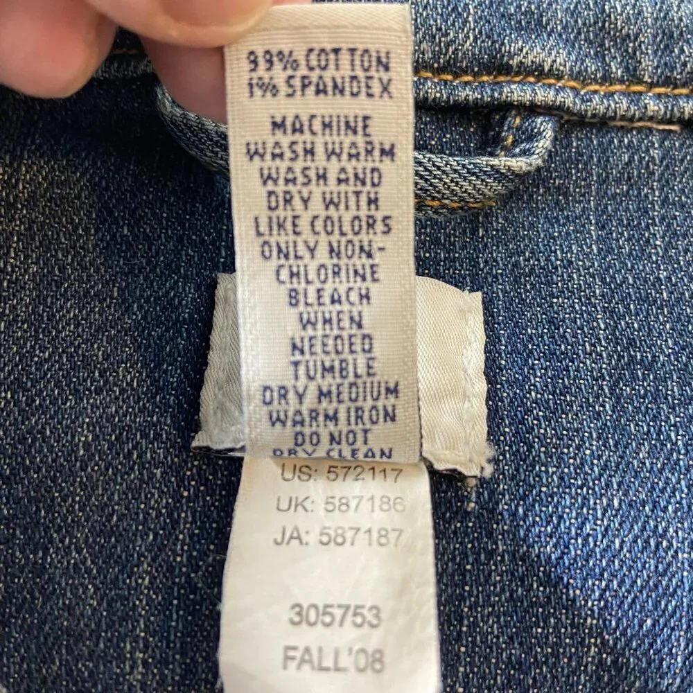 GAP Denim Jacket – Size XL Youth – Medium Wash – Classic Trucker Style